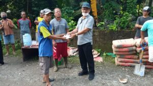 GOTONG ROYONG MEWUJUDKAN IMPIAN