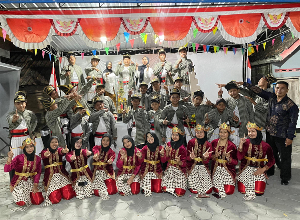 Seni Tradisional Bergada PARI REKSA Dusun Gabahan